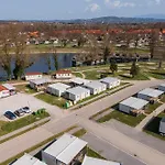 Mediteran Homes With Terme Catez Tickets בית נופש *